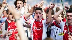 Ajax-fans vieren 32e landstitel