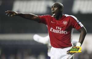 CORRECTING IDENTITY -- SOL CAMPBELL Arse