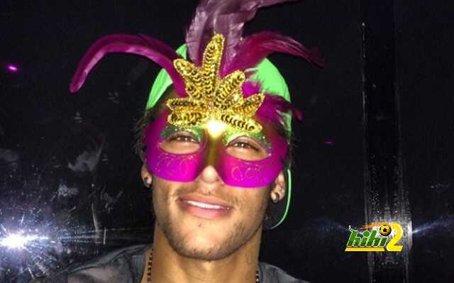 neymar-mascara-1393843842670