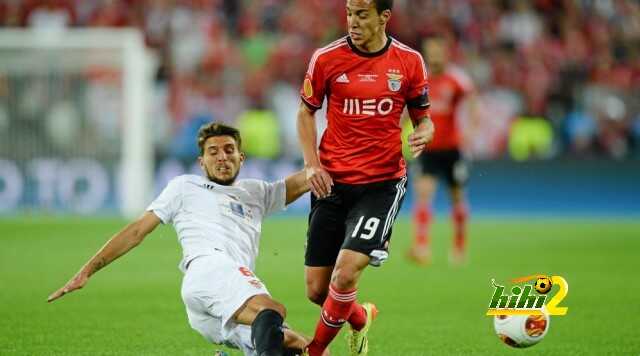 Rodrigo (R) SL Benfica & Daniel Carriço (Sevilla FC)