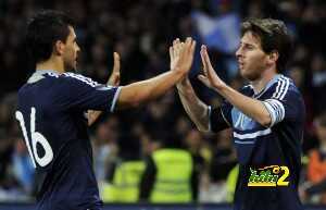 Argentina's forward Lionel Messi (R) cel
