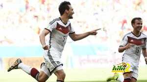Germany's Hummels celebrates his goal with Goetze during their 2014 World Cup Group G soccer match against Portugal at the Fonte Nova arena in Salvador