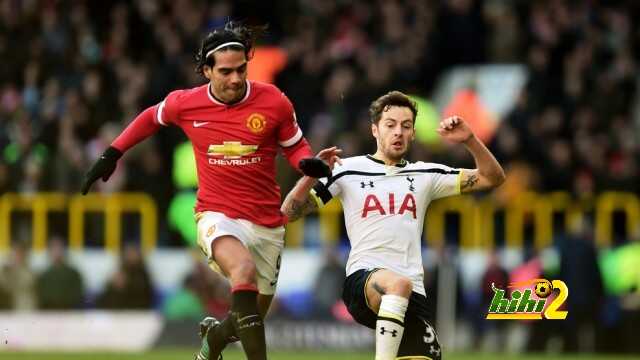 Tottenham Hotspur v Manchester United - Premier League