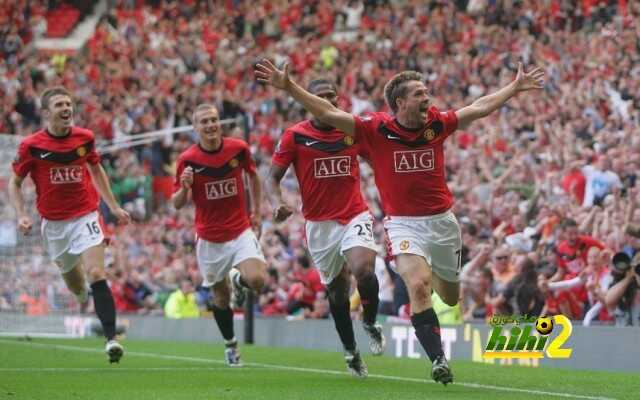 Manchester United v Manchester City...MANCHESTER, ENGLAND - SEPTEMBER 20: Michael Owen of Manchester United celebrates scoring their fourth goal during the Barclays Premier League match between Manchester United and Manchester City at Old Trafford on September 20 2009, in Manchester, England. (Photo by Tom Purslow/Manchester United via Getty Images)