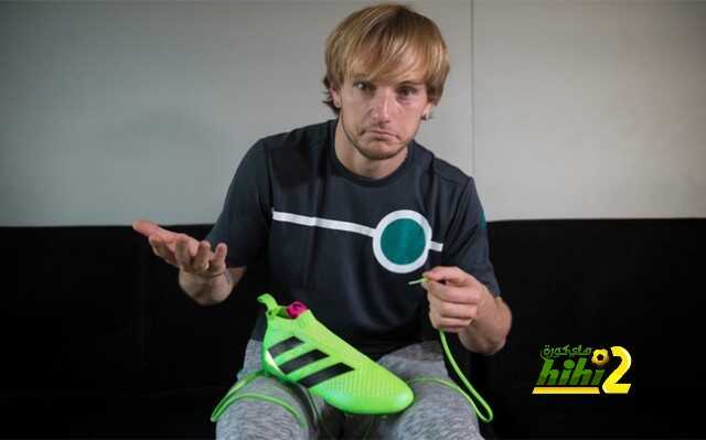 las-nuevas-botas-rakitic-tienen-cordones-1453115075002