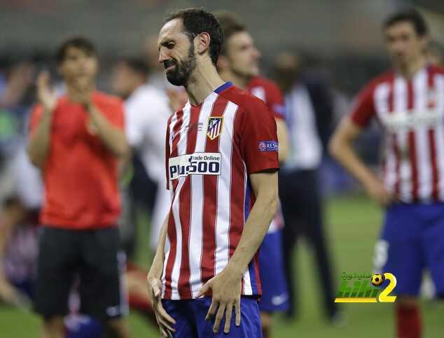 Atletico's Juanfran Torres reacts after missing a penalty during the Champions League final soccer match between Real Madrid and Atletico Madrid at the San Siro stadium in Milan, Italy, Saturday, May 28, 2016. Real Madrid won 5-4 on penalties after the match ended 1-1 after extra time. (AP Photo/Andrew Medichini)