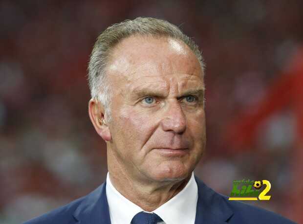 MUNICH, GERMANY - AUGUST 26: Karl-Heinz Rummenigge, CEO of Bayern Muenchen looks on prior to the Bundesliga match between Bayern Muenchen and Werder Bremen at Allianz Arena on August 26, 2016 in Munich, Germany. (Photo by Boris Streubel/Getty Images)