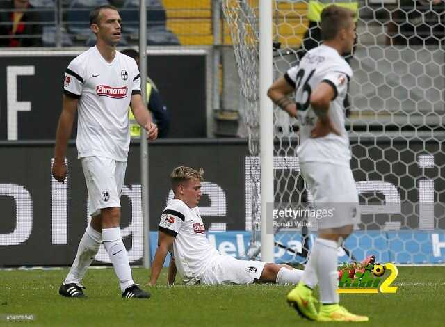 FRANKFURT AM MAIN, GERMANY - AUGUST 23: Felix Klaus of Freiburg is sitting on the pitch after the Bundesliga match between Eintracht Frankfurt and SC Freiburg at Commerzbank-Arena on August 23, 2014 in Frankfurt am Main, Germany.  (Photo by Ronald Wittek/Bongarts/Getty Images)