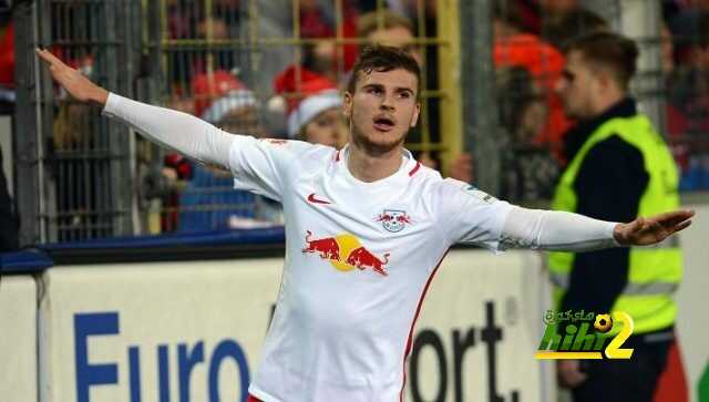 epa05647629 Timo Werner of Leipzig celebrates scoring the 3-1 lead during the German Bundesliga match SC Freiburg vs RB Leipzig in Freiburg, Germany, 25 November 2016. (ATTENTION: Due to the accreditation guidelines, the DFL only permits the publication and utilisation of up to 15 pictures per match on the internet and in online media during the match.)  EPA/PATRICK SEEGER