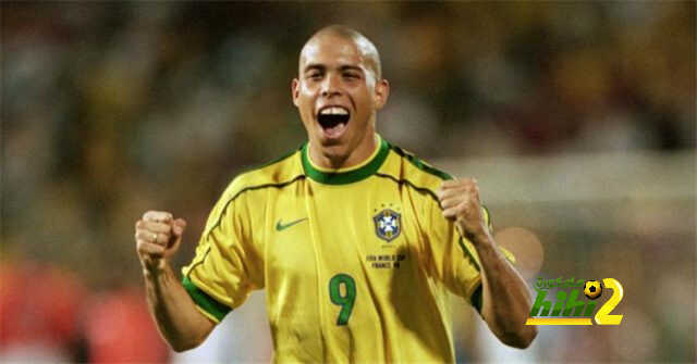 لاعب برازيلي لقب بالظاهرة