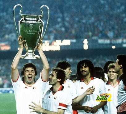 فيديو : هدف أنشيلوتي مع الميلان في مرمي ريال مدريد 1989