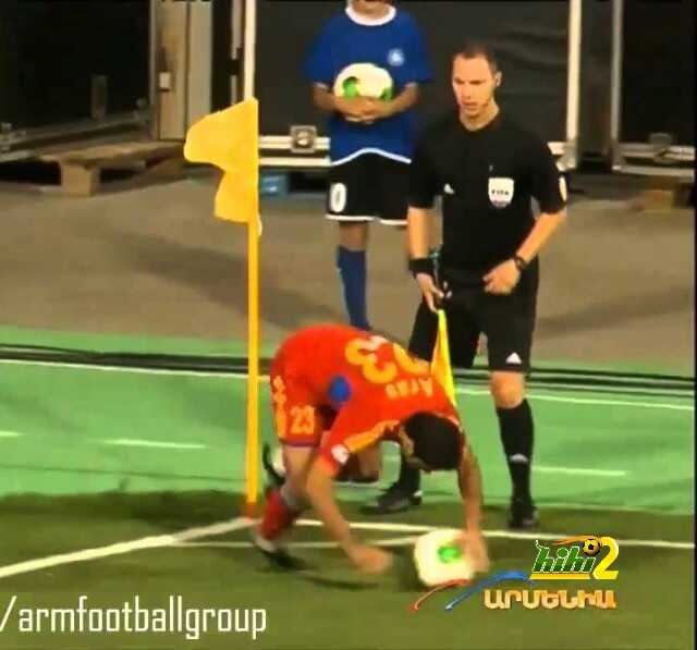فيديو : لاعب المنتخب الأرمينى ينفذ أحد أسوأ الركلات الركنية أمام الدنمارك