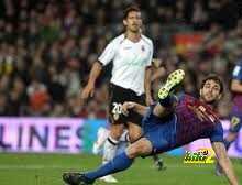 فيديو:فالنسيا لايهزم برشلونة في الدوري في ملعبه منذ 2007 ولكن!