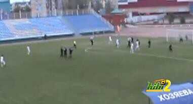 فيديو : هدف رائع من كرة لم تلمس الأرض