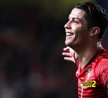 فيديو: ملخص ماقدمه أفضل لاعب فى العالم 2013 كريستيانو رونالدو ضد الكاميرون