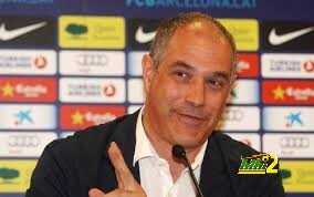 بعد ضياع كل المدافعين .. برشلونة يصر التعاقد مع مدافع عجوز ..!