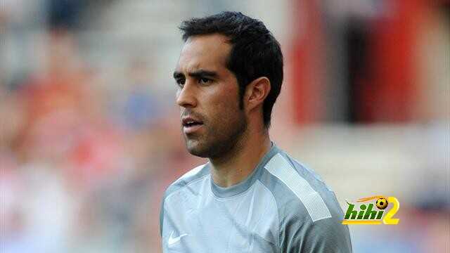 صور : كلاوديو يصل نادي برشلونة