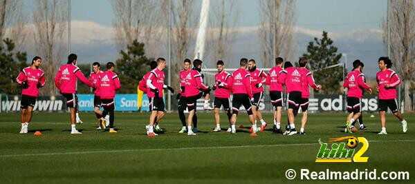 صور : ريال مدريد يواصل استعداداته لمواجهة الديبور في حضور اوديجار