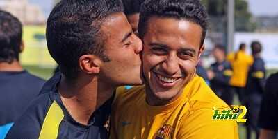 صورة : رافينيا و تياجو ألكنتارا يتحدثان إلى بعضهما بعد نتائج القرعة