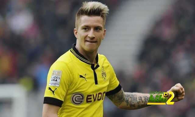 صور : رويس يحمل الأخبار السعيدة لبروسيا دورتموند