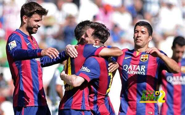صورة : الممر الشرفي من لاعبي الديبور لبرشلونة حامل لقب الليجا