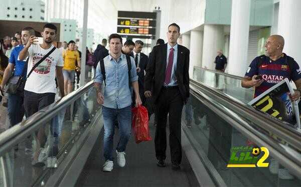 صورة : نجوم برشلونة في طريقهم إلى مدريد