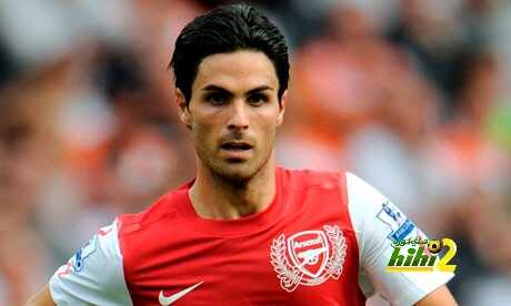 لاعب آرسنال الحالي في طريقه إلى التدريب
