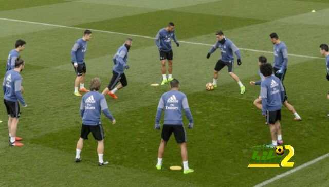 لاعبو ريال مدريد يبدون رأيهم في حكم لقاء برشلونة وباريس سان جيرمان