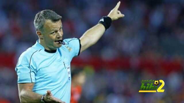 رسميا : الكشف عن حكم مباراة برشلونة واليوفي
