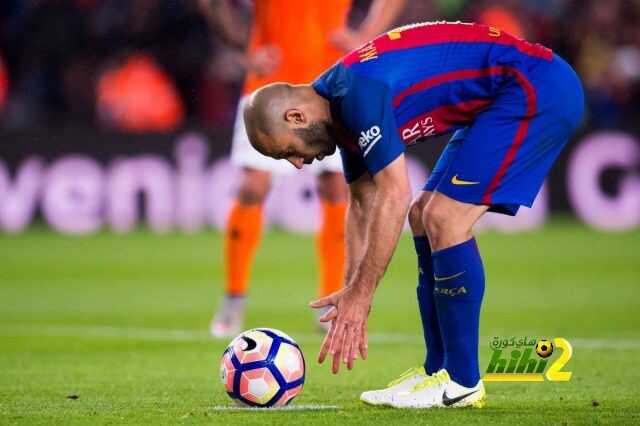 برشلونة يحتفل بيوم ميلاد ماسكيرانو