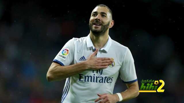 قدوم مبابي إلى ريال مدريد لن يؤثر على بنزيمة.. اللاعب في طريقه للتجديد!