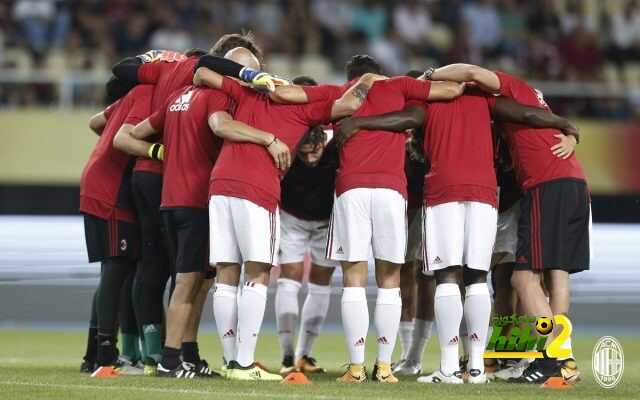 بالفيديو: ميلان ينهي الشوط الأول متقدماً بهدف كوتروني على شكينديجا