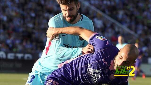 برشلونة يسعى لإنقاذ بيكيه قبل مباراة فالنسيا