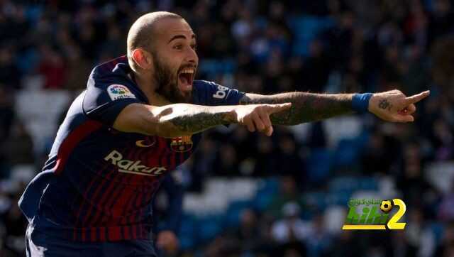 فيدال يقترب من البقاء ببرشلونة