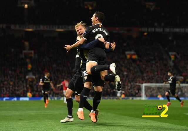 أشبيلية .. أول من يفعلها في اليونايتد منذ ريال مدريد 2013