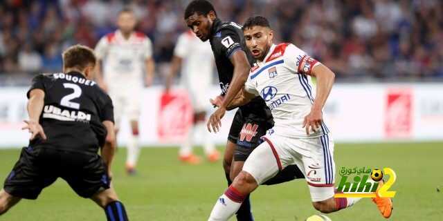 ليفربول يواصل مفاوضاته لضم نبيل فقير