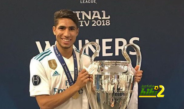 🔴 حكيمي هو اللاعب العربي الوحيد الذي حقق اللقب في أخر 20 سنة