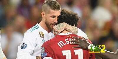 🔴 صورة .. صلاح يصل مطار مدريد