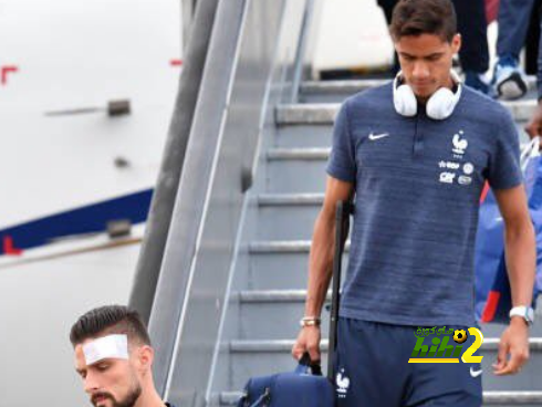 🔴 منتخب فرنسا يصل الي روسيا