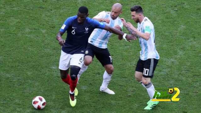 بوغبا : سيظل ميسي قدوتي