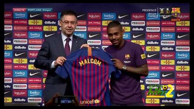 بالصور : برشلونة يقدم رسميا لاعبه الجديد مالكوم