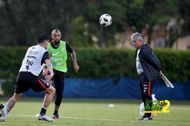 🔴 ارتورو فيدال خلال تدريبات المُنتخب التشيلي