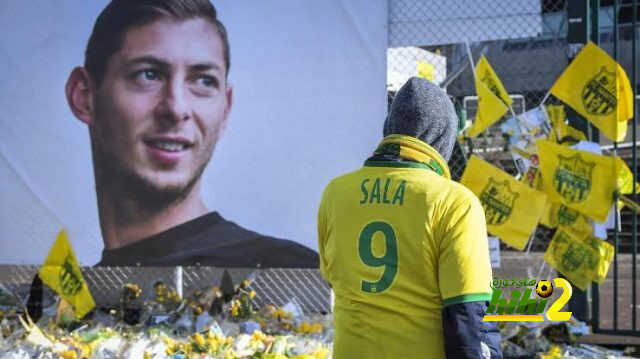 الفيفا يلزم كاريف بدفع رسوم انتقال اللاعب الراحل