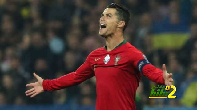 مينديز : كريستيانو أفضل من بيليه