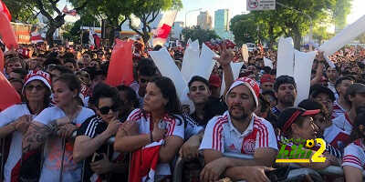 فيديو – استقبال حافل لبعثة ريفر بليت بعد عودتها إلى الأرجنتين