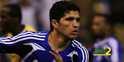 الأهلي المصري يشارك في اعتزال طارق التائب