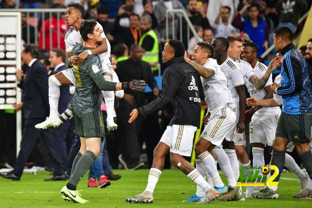 ريال مدريد يقترب من برشلونة