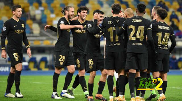 فيديو: برشلونة تسحق دينامو كييف برباعية!