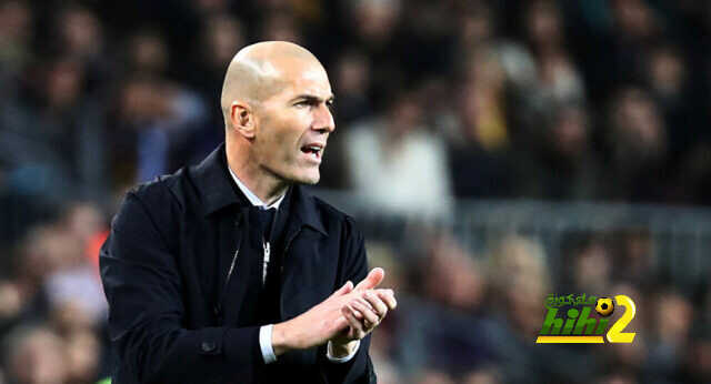 قبل رحيله.. زيدان يدفع نجم جديد لمغادرة ريال مدريد