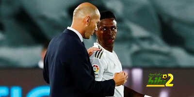 زيدان يهدد بقاء فينيسيوس في ريال مدريد
